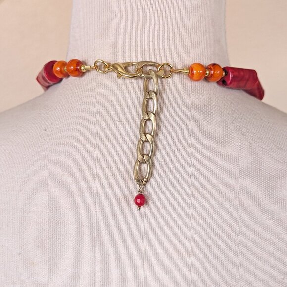 Elegant Boho Red Coral & Burnt Orange Resin Chunky Statement Necklace - Picture 3 of 3